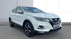 Nissan Qashqai 1.3 DiG-T N-Motion 5dr Petrol Hatchback